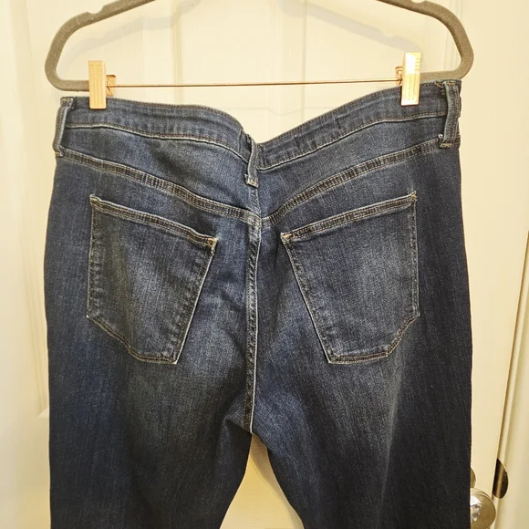 Universal Thread High Rise Slim Straight Jeans Size 18 Dark Denim Wash - Picture 7 of 12